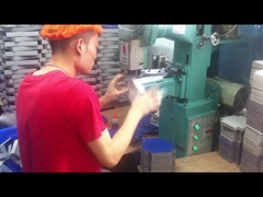 LY-TJ-40 Máy dán góc hộp tốc độ cao 20-40 chiếc/phút, Máy dán băng hộp bán tự động