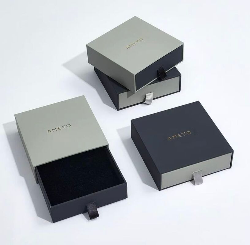 Máy làm hộp cứng tự động thông minh LY-1500CB (có chức năng ép bọt khí) Hộp cứng/ Làm hộp/ Máy làm hộp/ Máy làm hộp cứng tự động/ Máy làm hộp