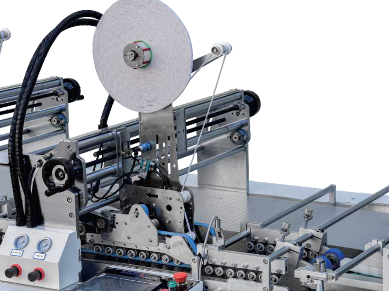 LY-1450WG-900 Multifunctional Zipper Box Paste Double-Sided Adhesive Machine Multi-Box Compatibility All Zipper Cartons Wide Size Range Supports Paper Cardboard Độ rộng băng có thể tùy chỉnh
