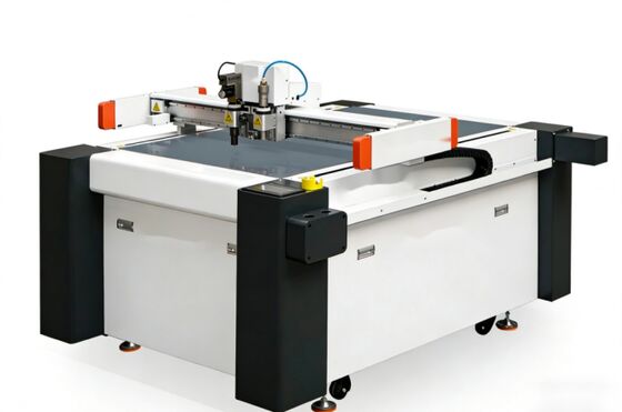 LY-RM-1209 Máy cắt vật liệu linh hoạt không kim loại không chết với độ dày cắt 35mm và với độ chính xác ± 0,05mm / Máy lấy mẫu CNC / Hệ thống cắt